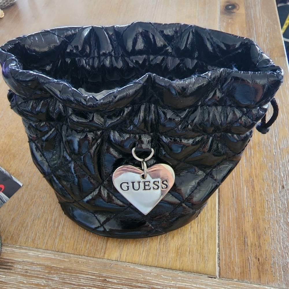 NWT Guess Silver Tone Rhinestone Bangle Watch with Pouch - Picture 11 of 11